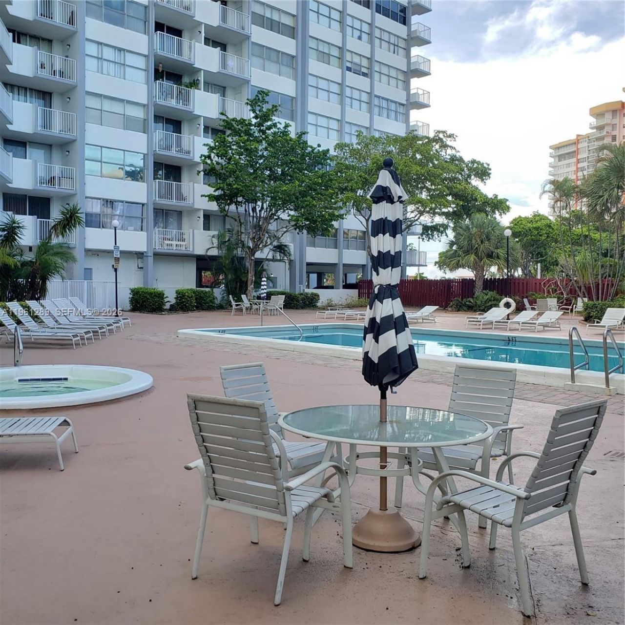 1200 NE Miami Gardens Dr, Unit 213W, Miami, FL 33179 Photo