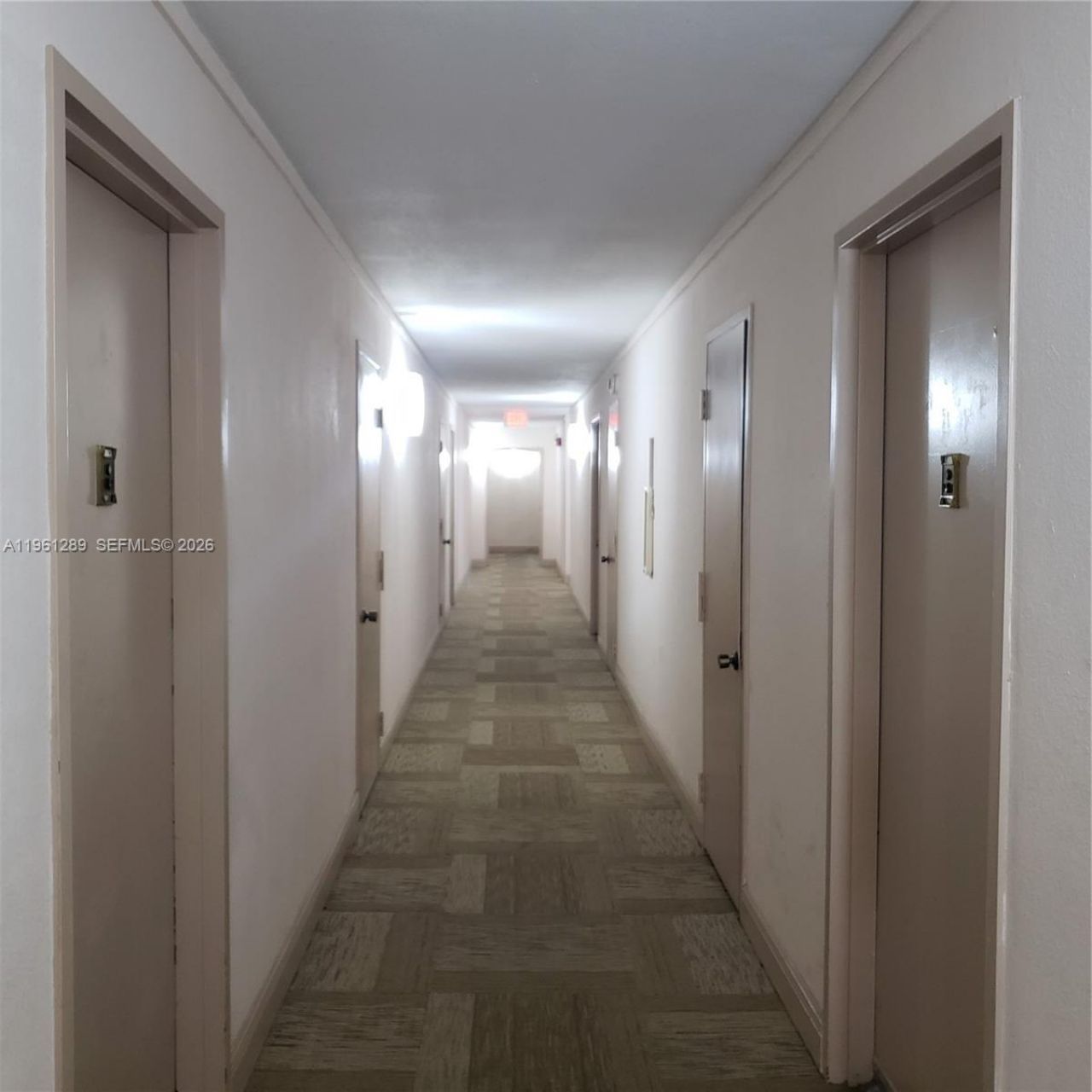 1200 NE Miami Gardens Dr, Unit 213W, Miami, FL 33179 Photo