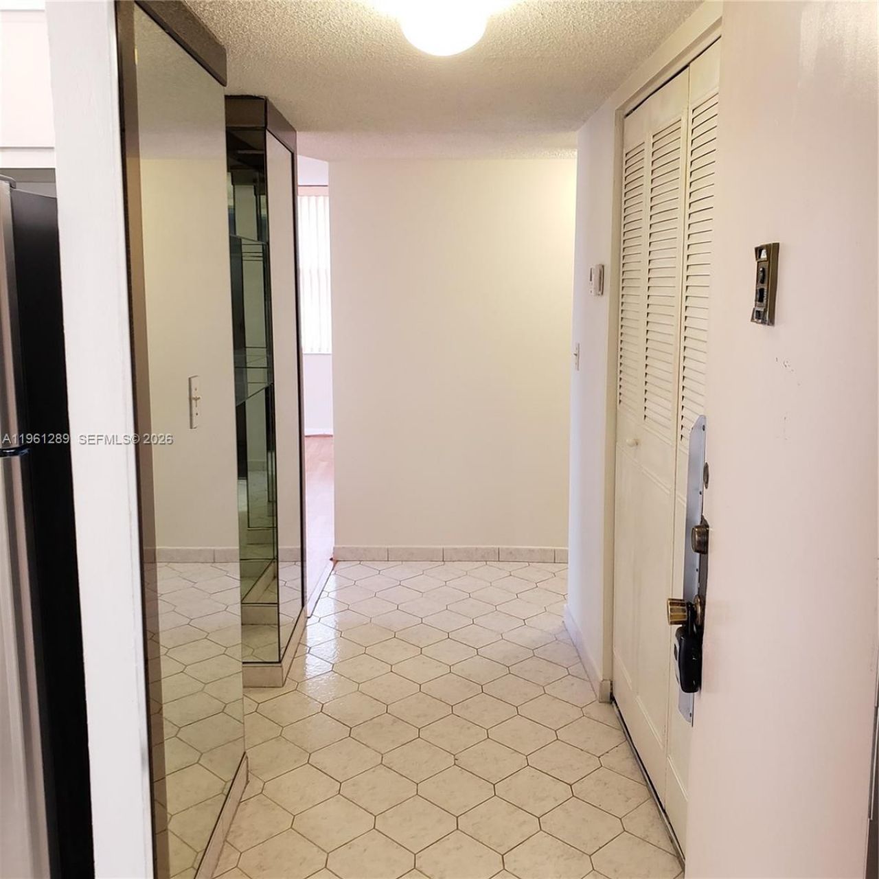 1200 NE Miami Gardens Dr, Unit 213W, Miami, FL 33179 Photo