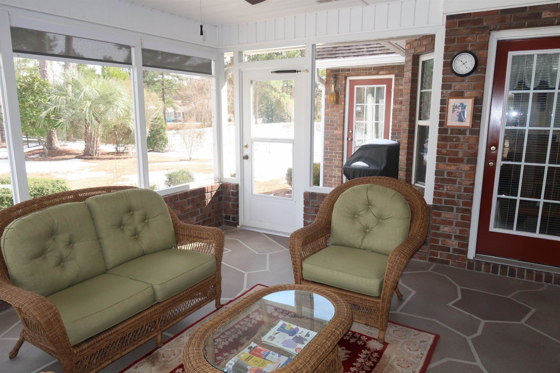 635 Bucks Trail Photo 16