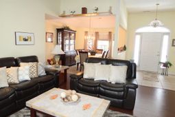 635 Bucks Trail photo 4