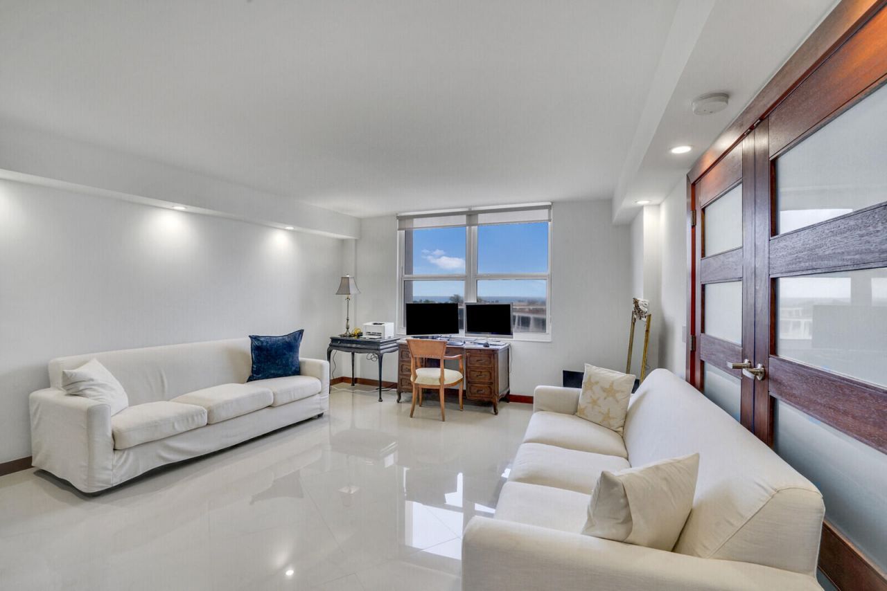 2295 S Ocean Boulevard, Unit 619, Palm Beach, FL 33480 Photo