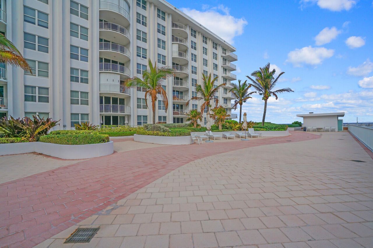 2295 S Ocean Boulevard, Unit 619, Palm Beach, FL 33480 Photo