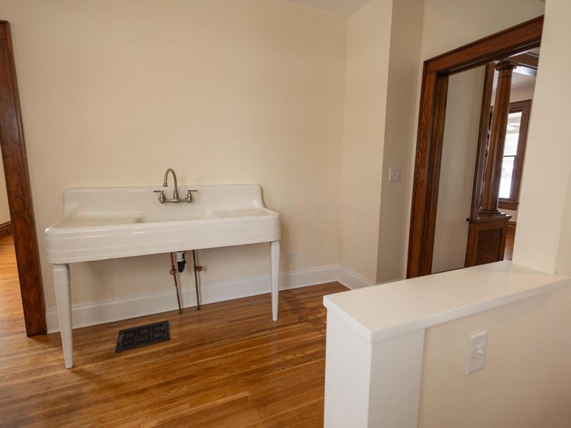 694 Wilson Avenue, Columbus, OH 43205 Photo 14