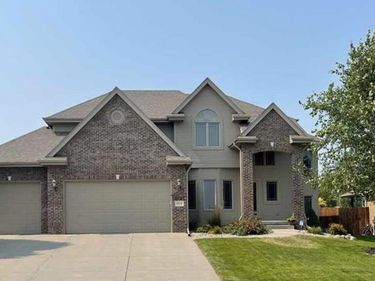 19714 Nina Street, Omaha, NE 68130