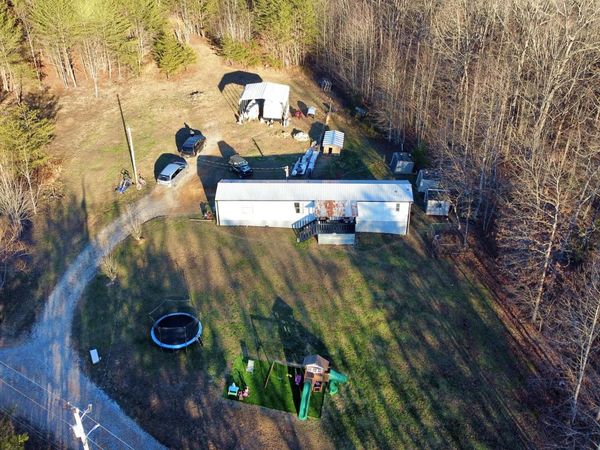 25 Myers Loop Road, Pikeville, TN 37367