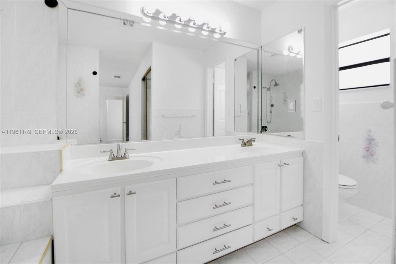 10031 SW 147th Pl, Miami, FL 33196 Photo