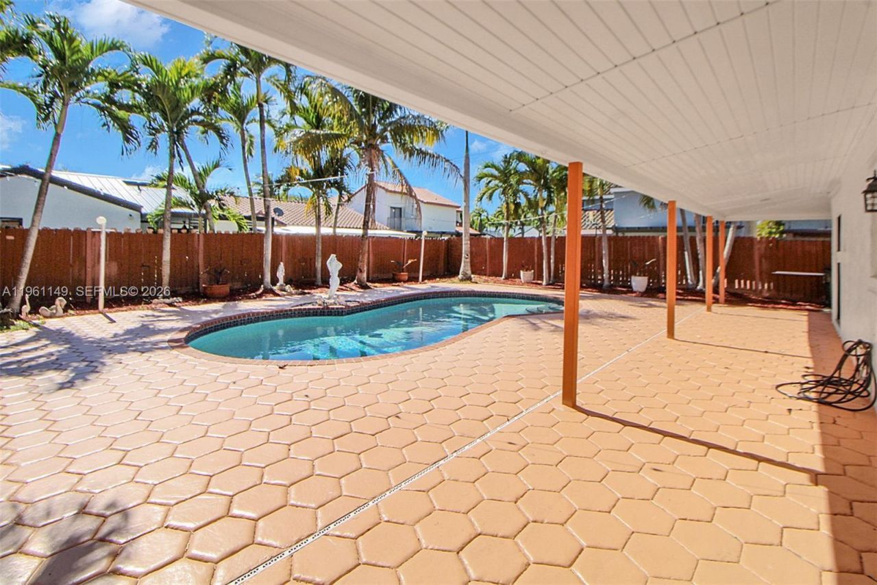 10031 SW 147th Pl, Miami, FL 33196 Photo