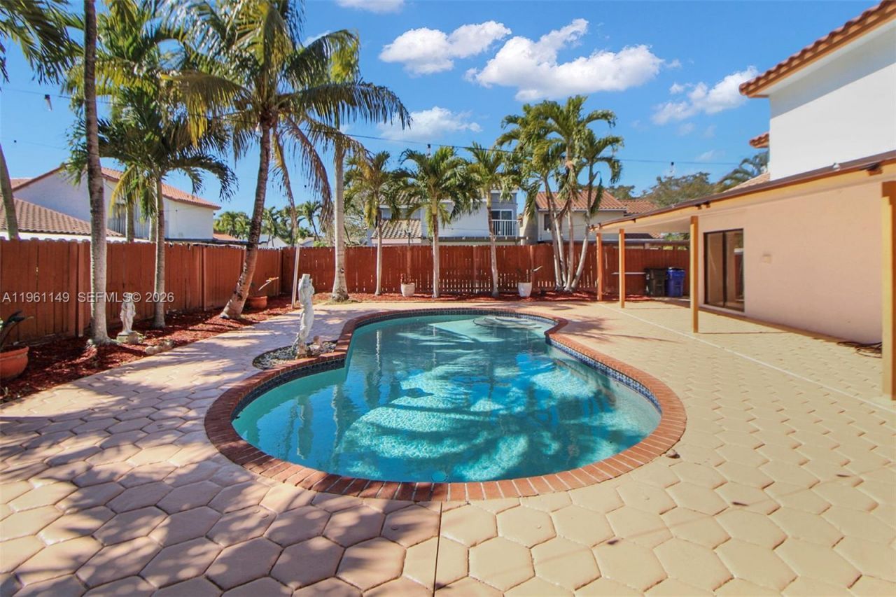 10031 SW 147th Pl, Miami, FL 33196 Photo