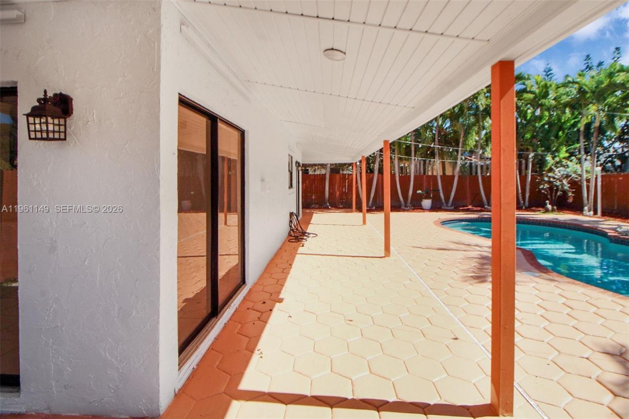 10031 SW 147th Pl, Miami, FL 33196 Photo