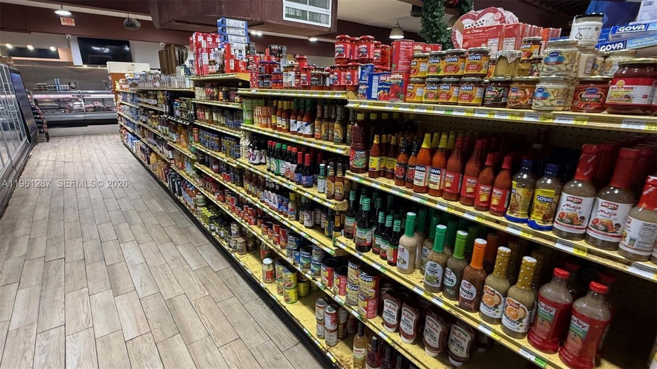 1305 SW 8th St, Miami, FL 33135 Photo