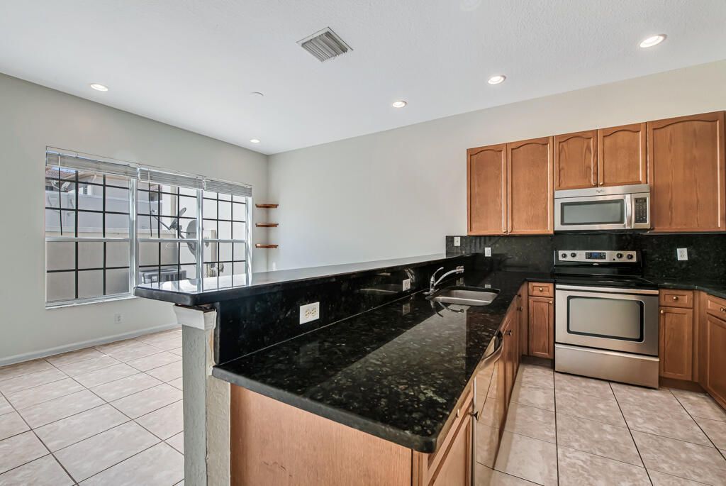 2407 NW 5th Street, Boynton Beach, FL 33426 Photo