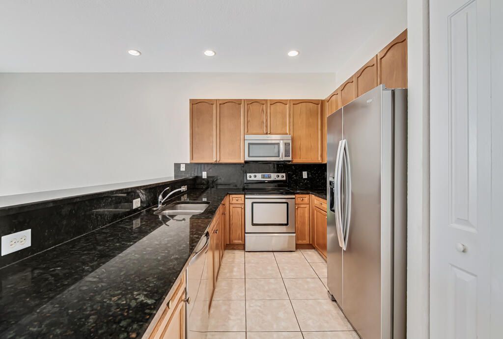 2407 NW 5th Street, Boynton Beach, FL 33426 Photo