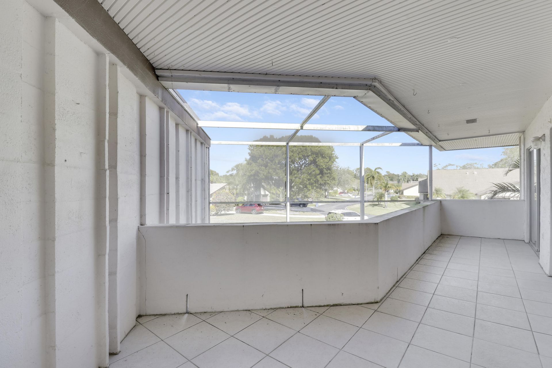 7 Greenway Village N, Unit 202, Royal Palm Beach, FL 33411 Photo