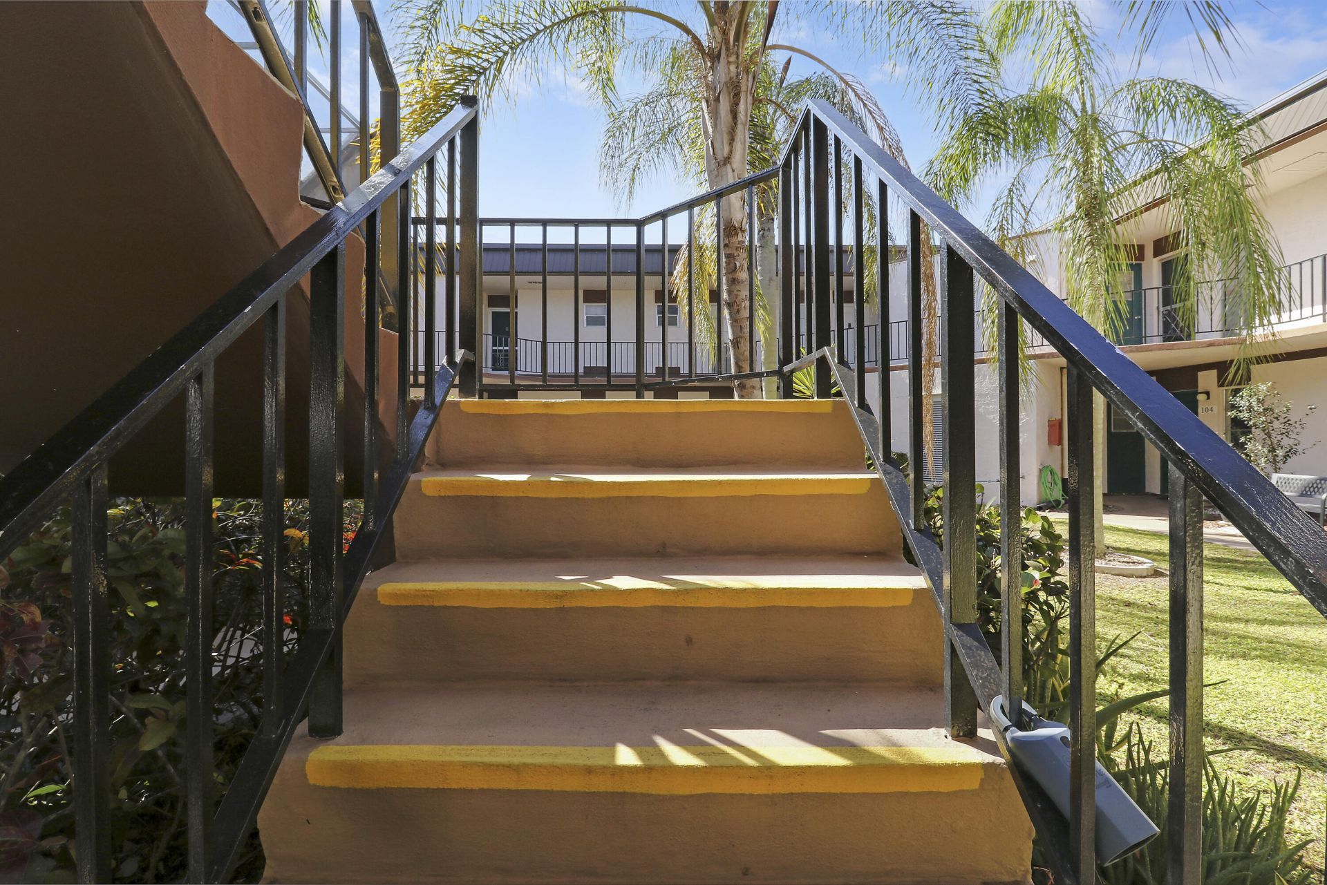 7 Greenway Village N, Unit 202, Royal Palm Beach, FL 33411 Photo