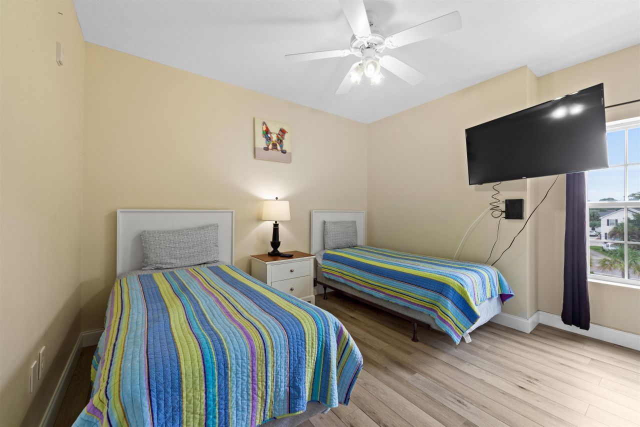 704 S Ocean Blvd. S Photo 21