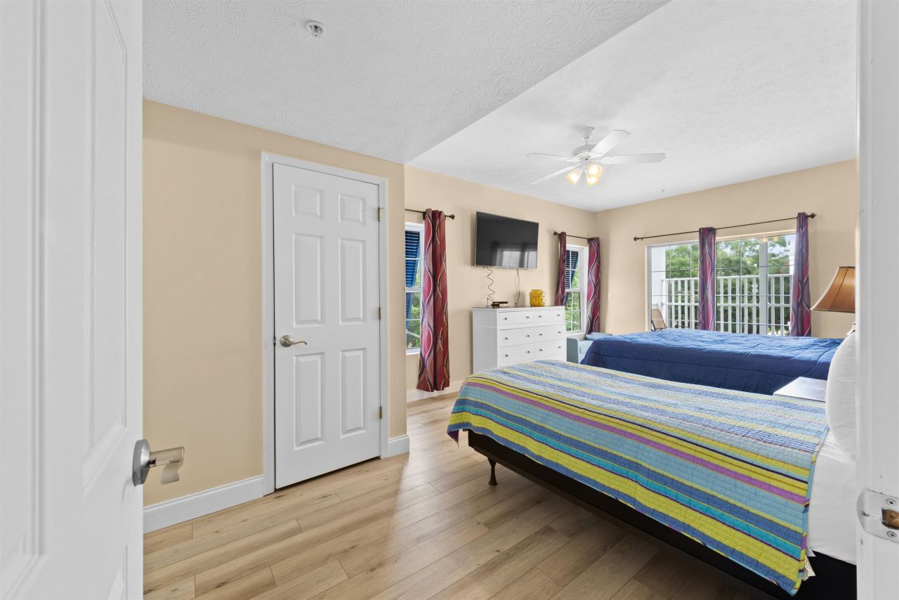 704 S Ocean Blvd. S Photo 7