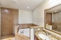 7804 Lake Vista Court, Unit 404, Lakewood Ranch, FL 34202 Photo