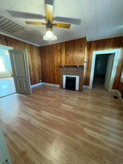 227 N Church Street Photo 16