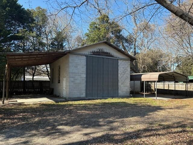 227 N Church Street Photo 6