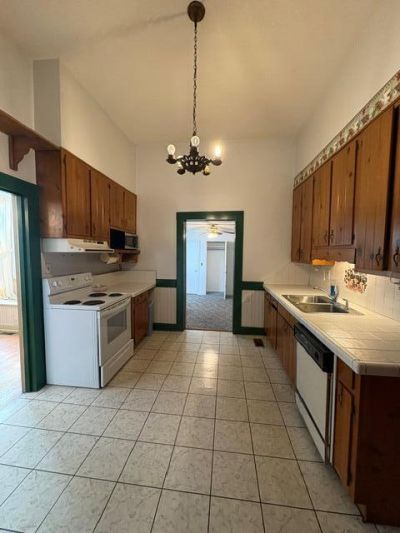 227 N Church Street Photo 7