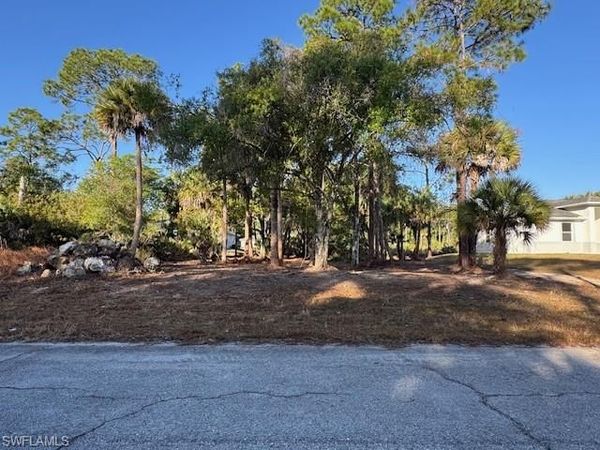1012 Lockwood ST, LABELLE, FL 33935