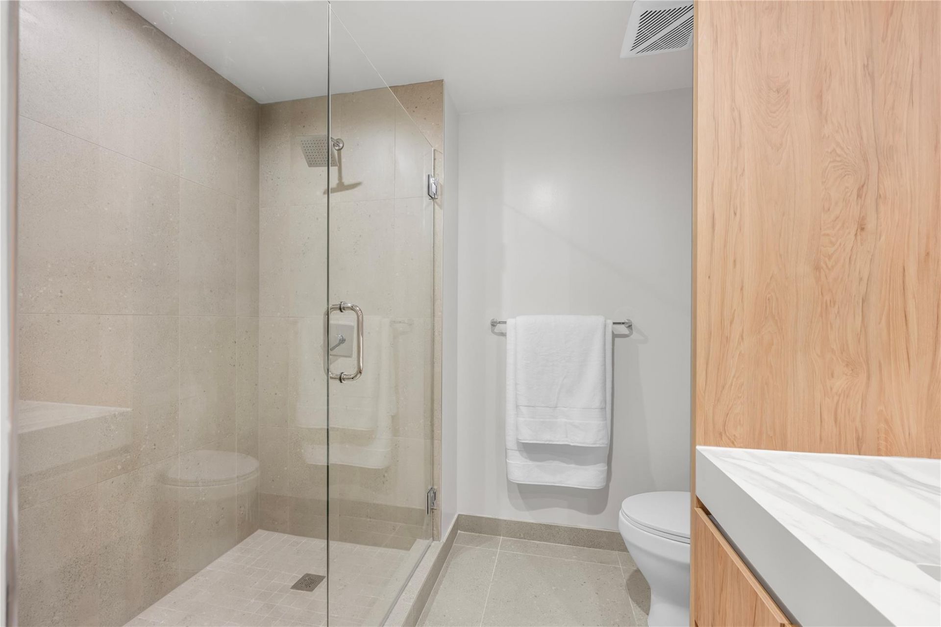 11 NE 6th Street, Unit 907, Miami, FL 33132 Photo