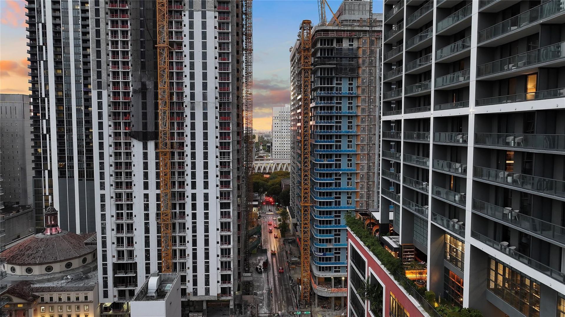 11 NE 6th Street, Unit 907, Miami, FL 33132 Photo