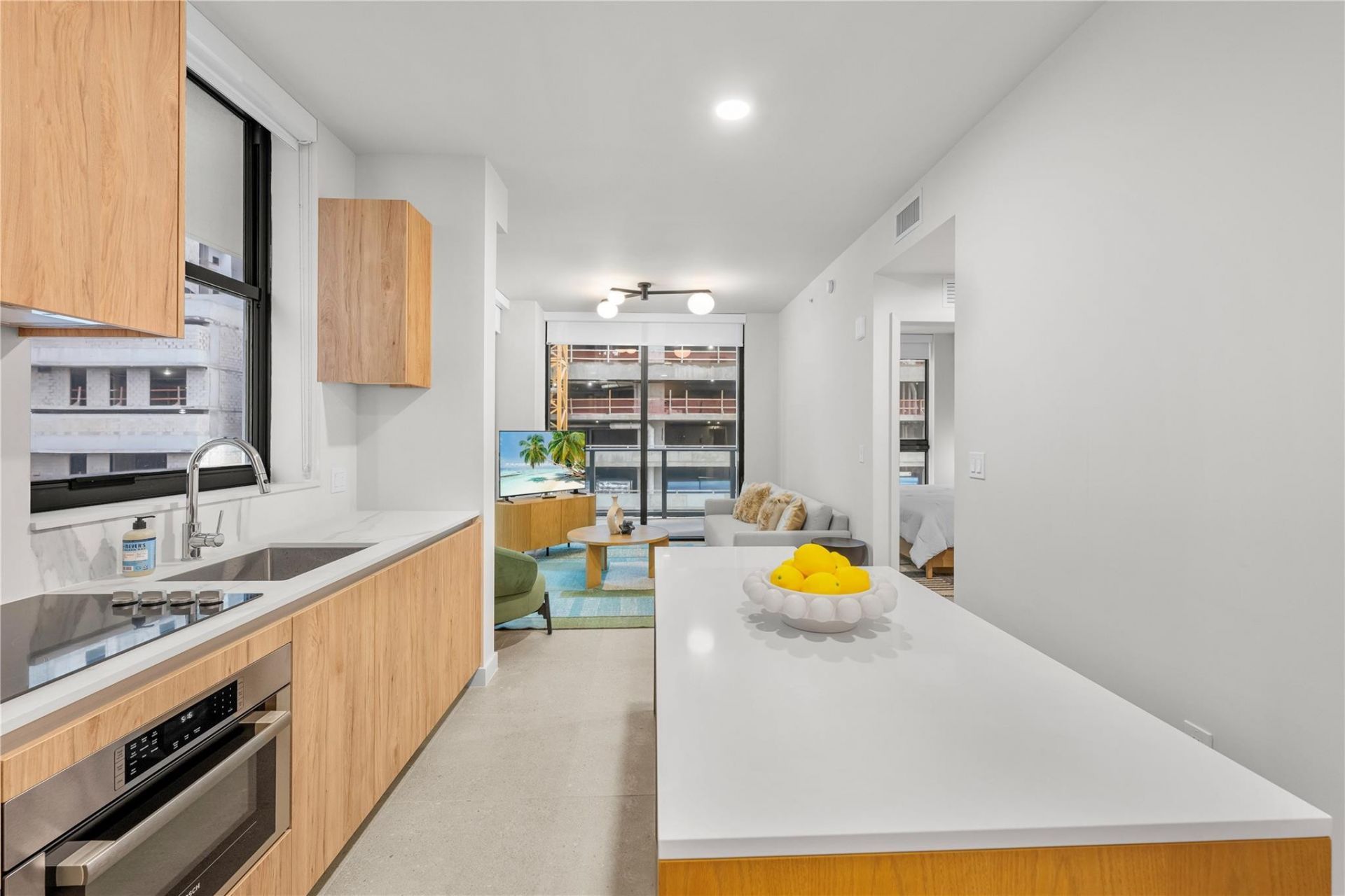 11 NE 6th Street, Unit 907, Miami, FL 33132 Photo