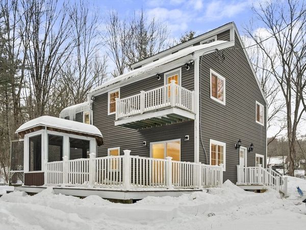 198 Uxbridge Rd, Sutton, MA 01590