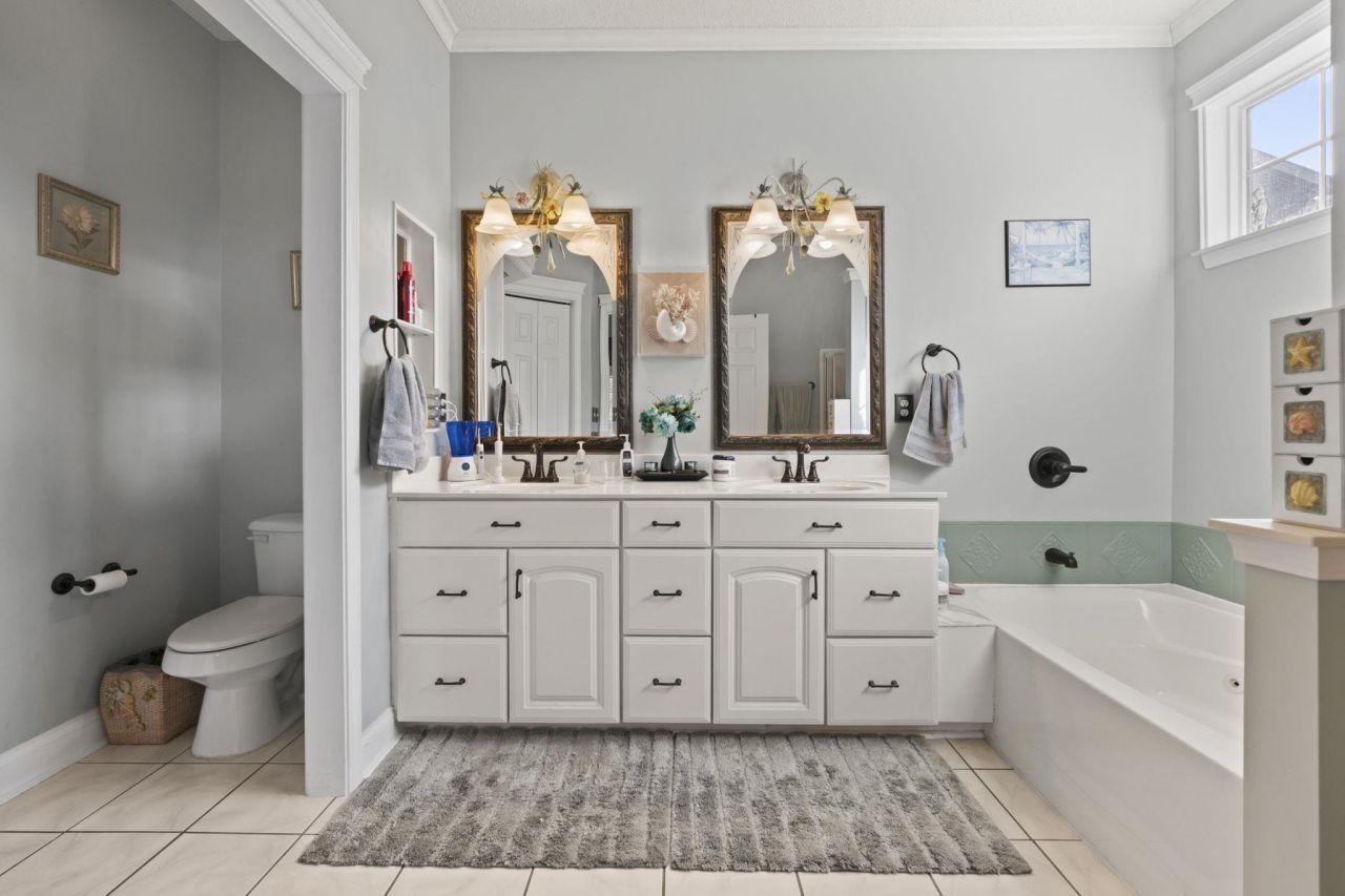 161 Regency Dr. Photo 18