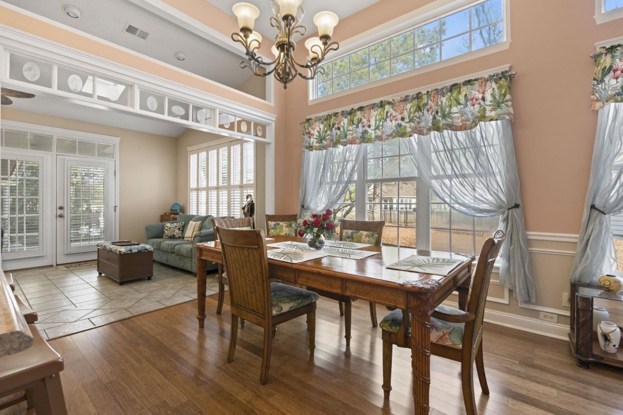 161 Regency Dr. Photo 26