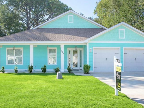 104 SW Second Avenue, Fort Walton Beach, FL 32548