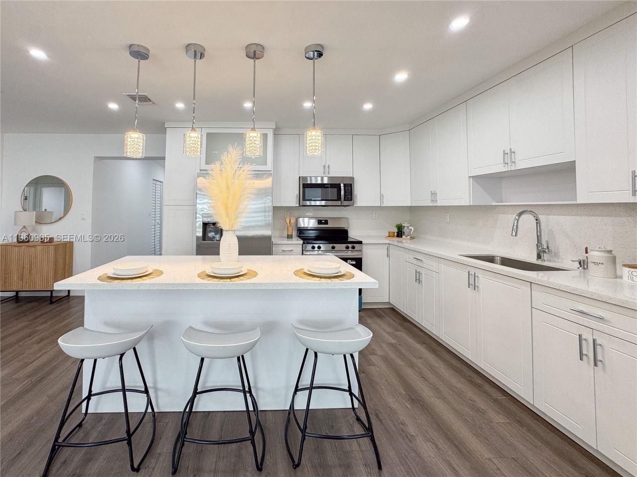 1319 NW 40th St, Miami, FL 33142 Photo