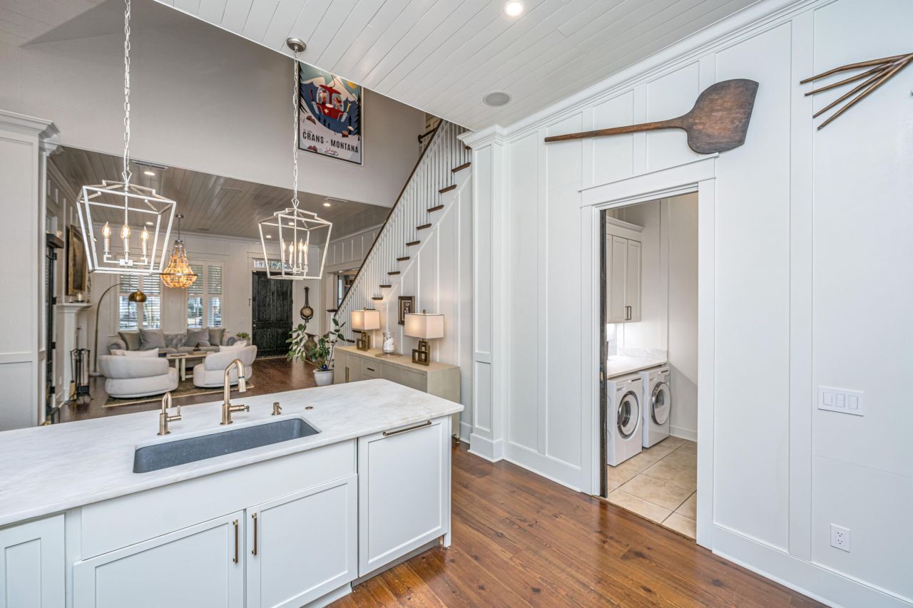 1908 Mahone Court Photo 26