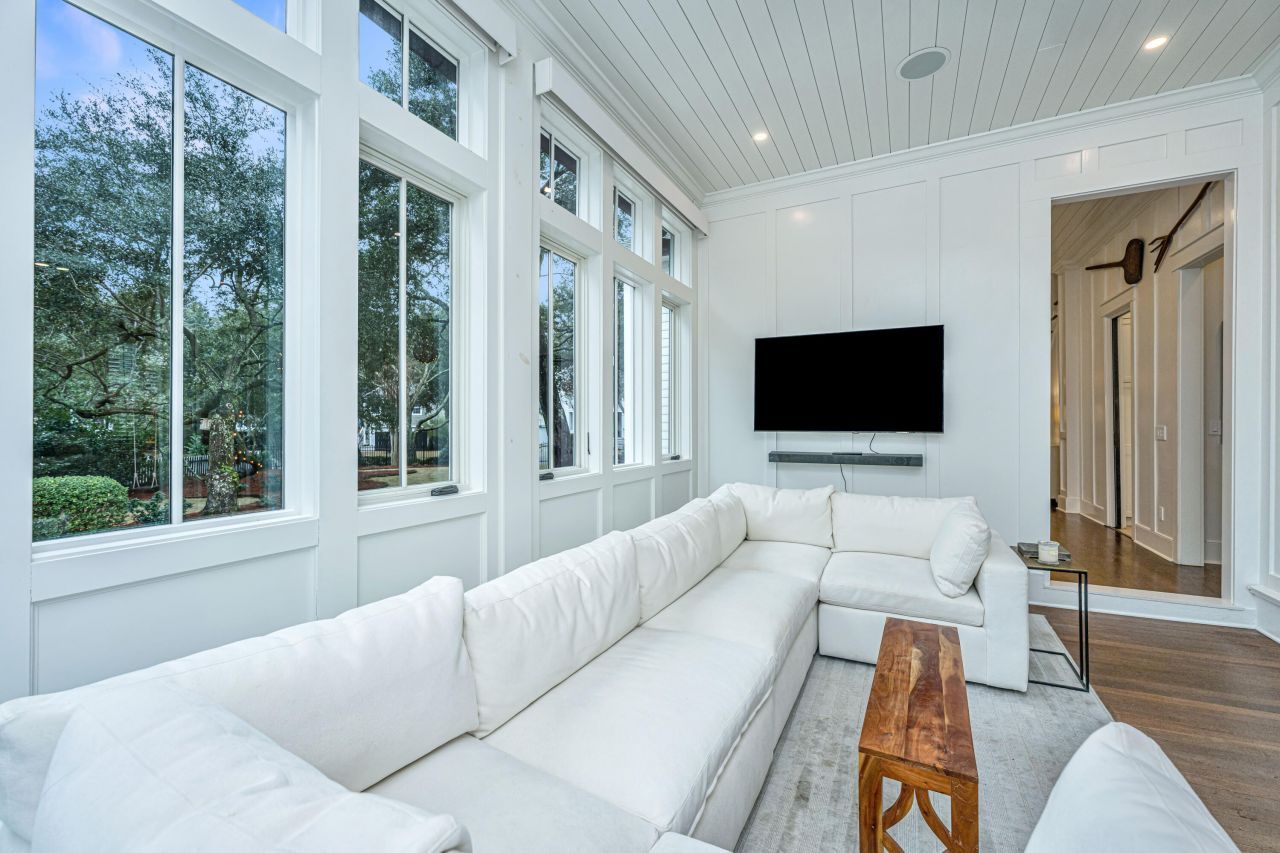 1908 Mahone Court Photo 31