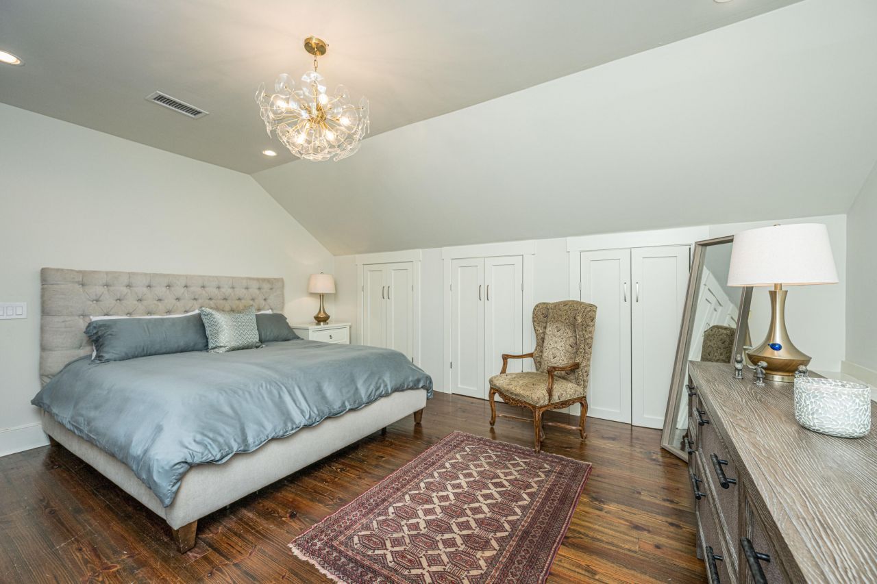 1908 Mahone Court Photo 48