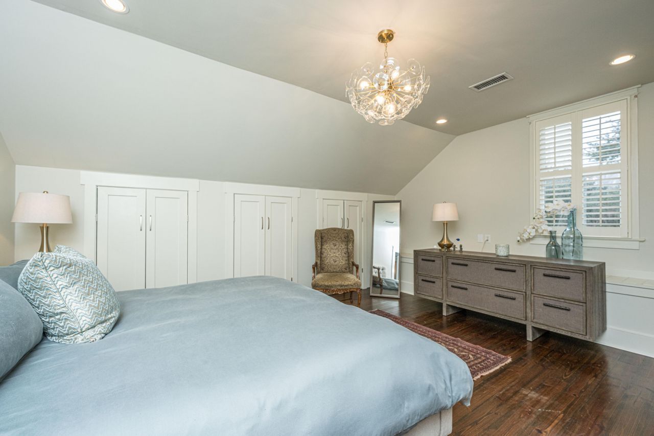 1908 Mahone Court Photo 49