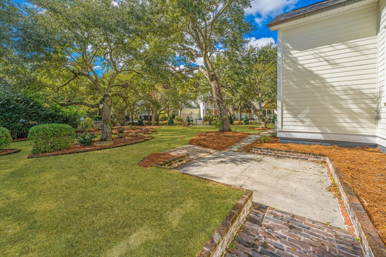 1908 Mahone Court Photo 75