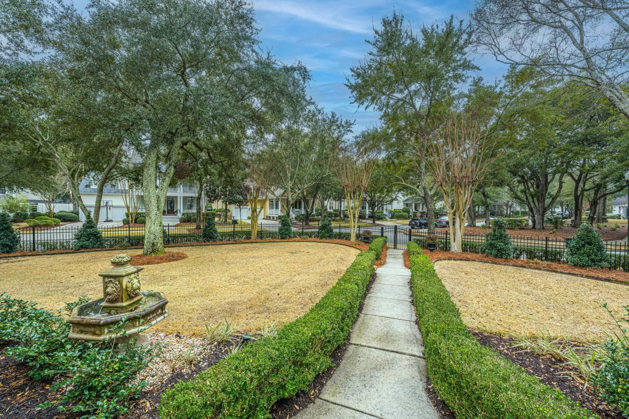 1908 Mahone Court Photo 77