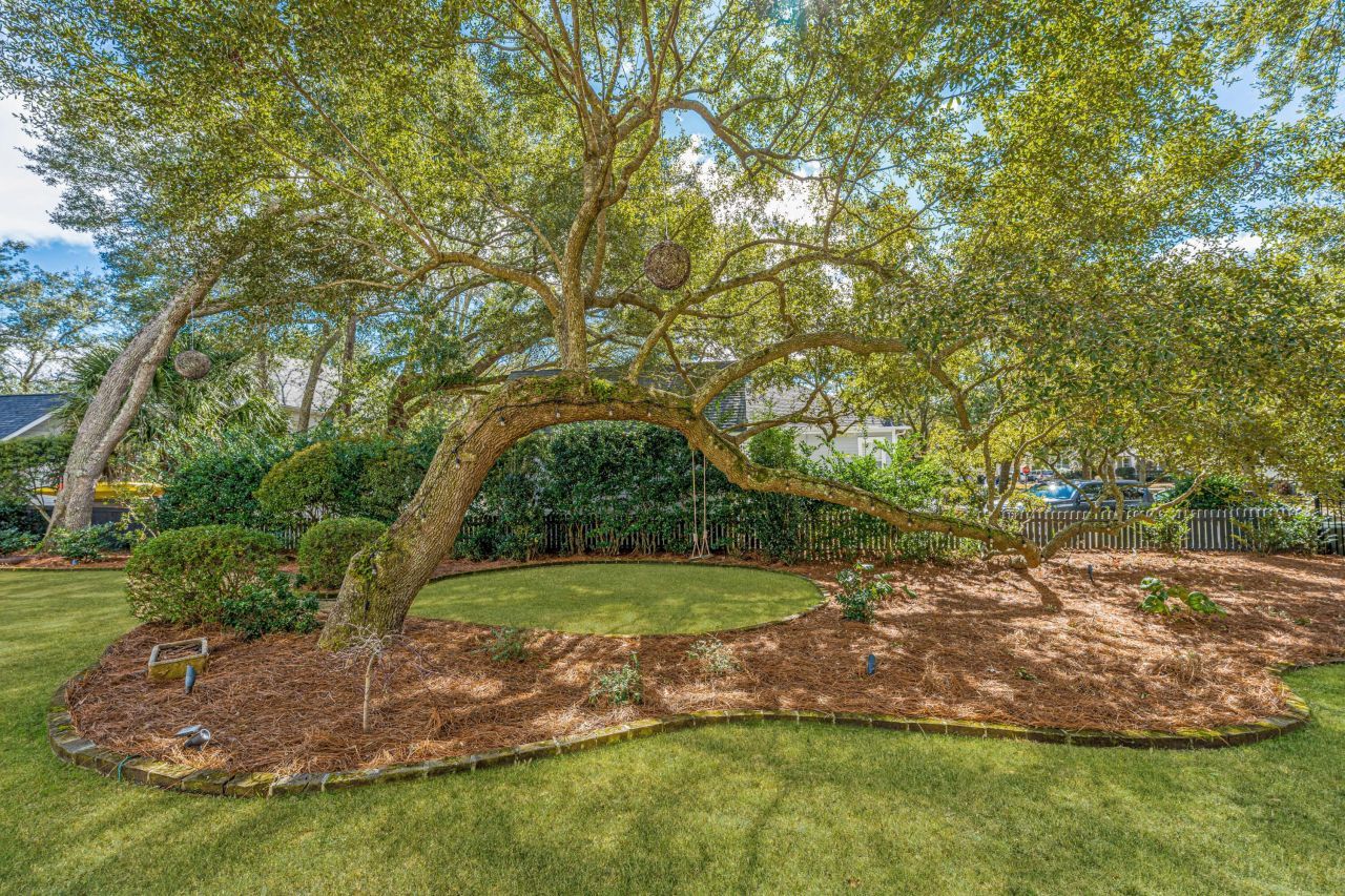 1908 Mahone Court Photo 8