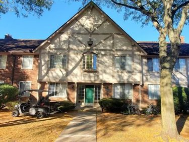 30224 Southfield Road, Southfield, MI 48076