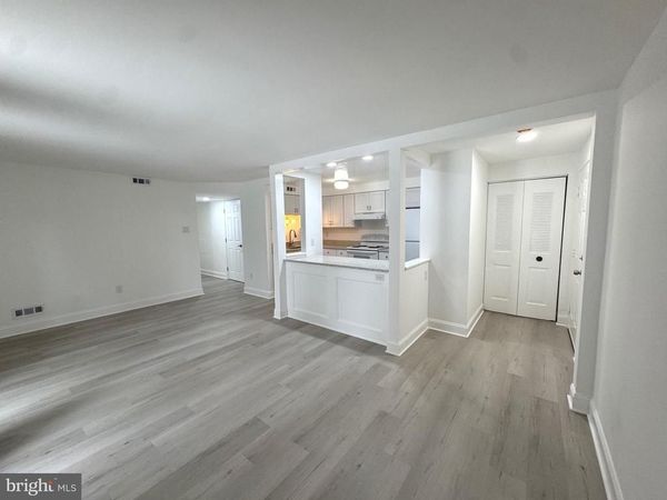 4420 A GROOMBRIDGE WAY, Unit 29/20A, ALEXANDRIA, VA 22309