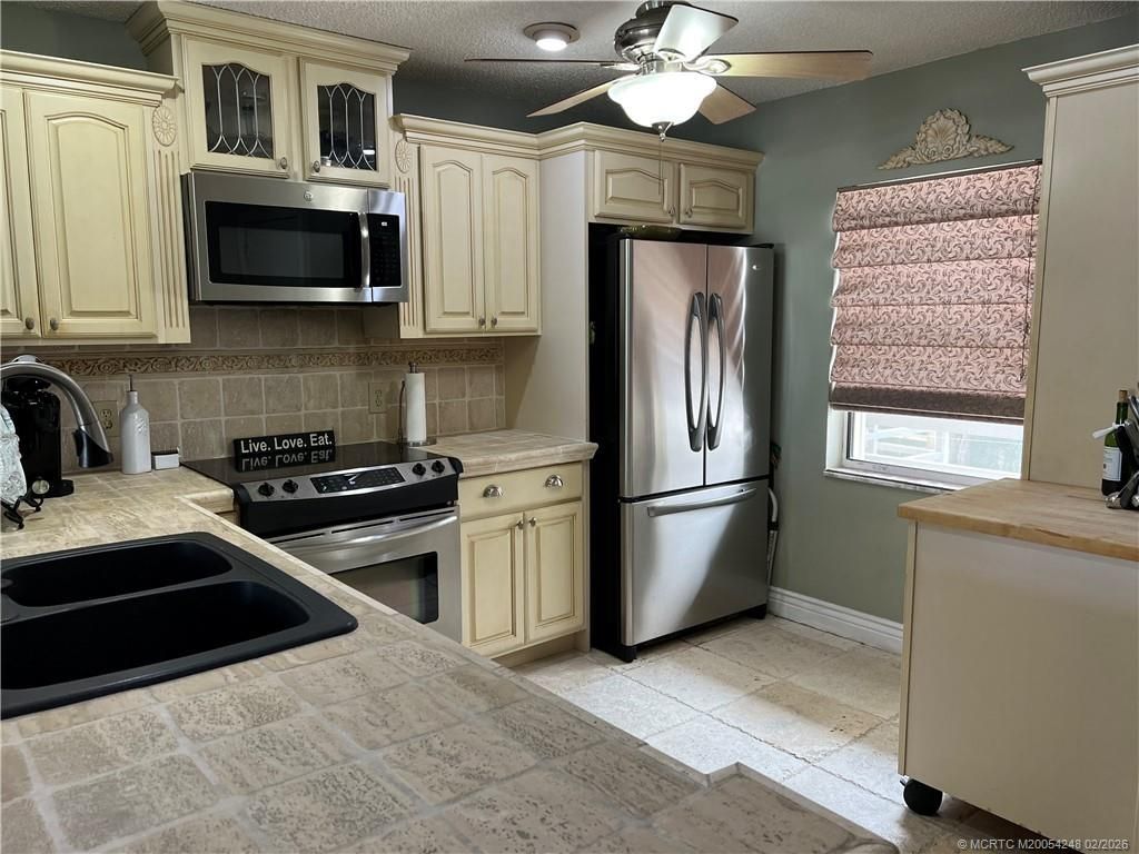 1950 SW Palm City Road, Unit 3-306, Stuart, FL 34994 Photo