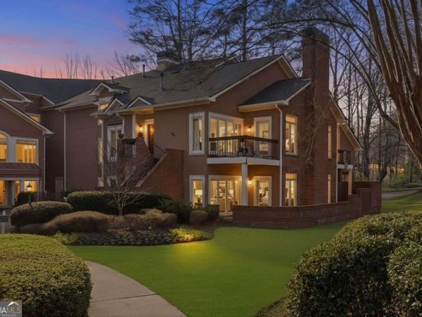 5264 Brooke Ridge Drive, Dunwoody, GA 30338
