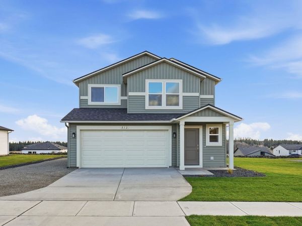 912 E K St, Deer Park, WA 99006