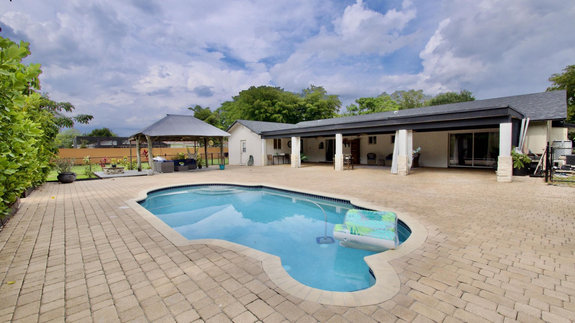 5191 SW 109th Avenue, Davie, FL 33328 Photo
