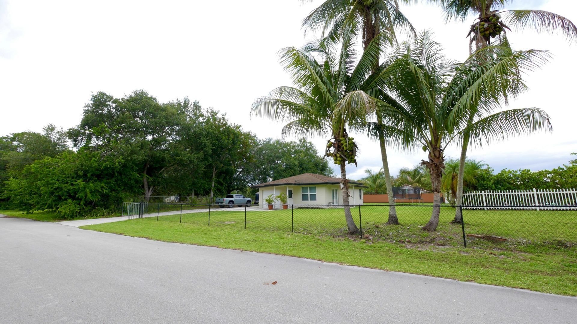 5191 SW 109th Avenue, Davie, FL 33328 Photo