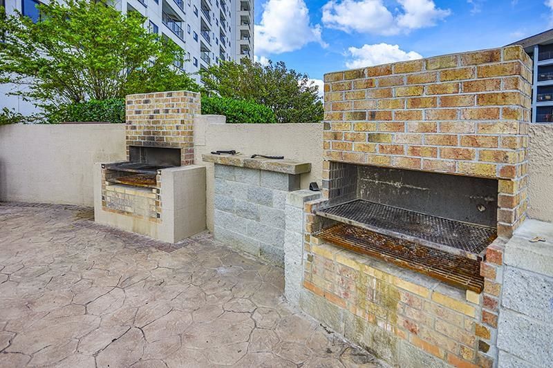 5905 S Kings Hwy. Photo 14