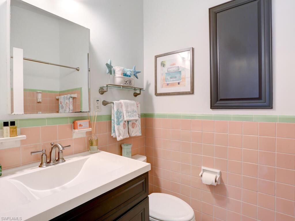 784 11th St N, Naples, FL 34102 Photo